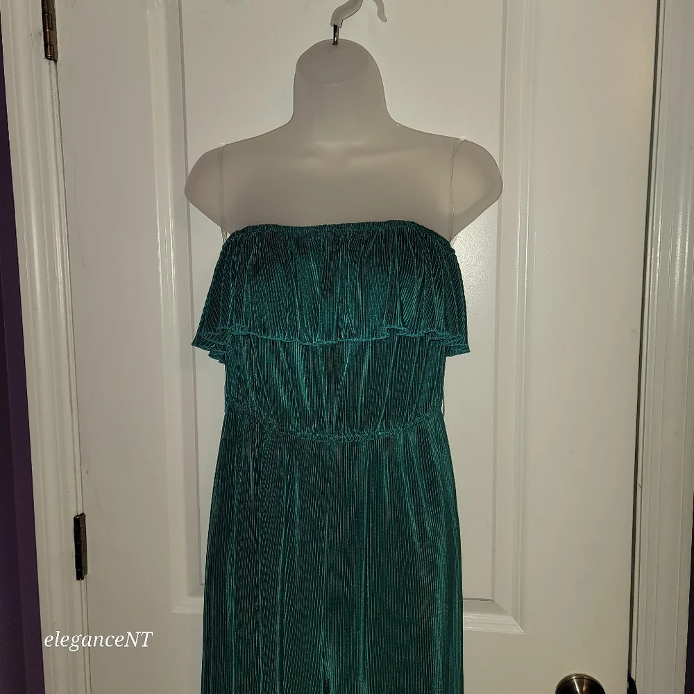 Fashion Nova Off Shoulder Teal Jumpsuit Sz: M - Picture 4 of 8